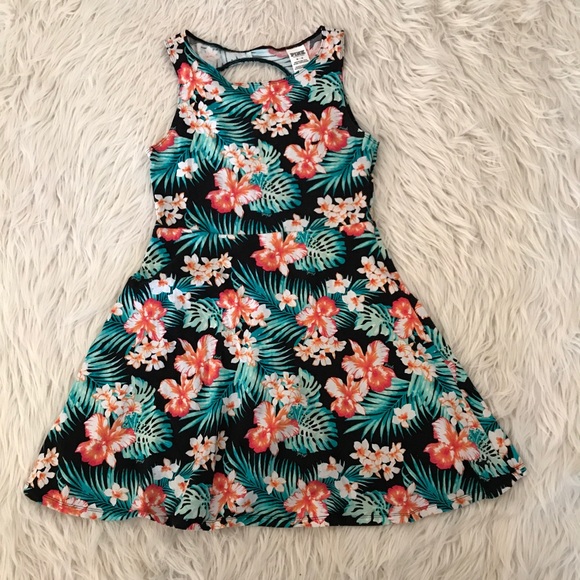 PINK Victoria's Secret Dresses & Skirts - Victoria’s Secret PINK Hawaiian Dress
